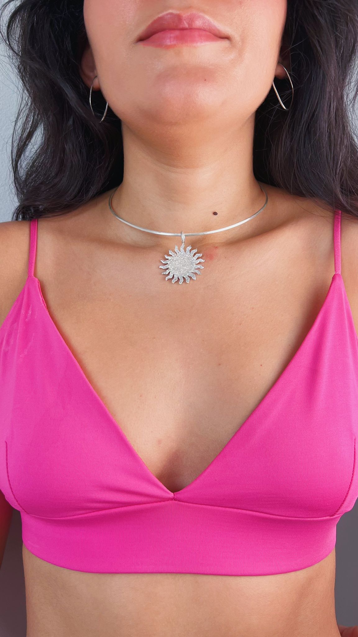 Chocker Sun Charm